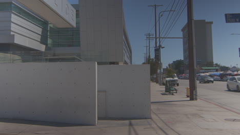 Exterior-De-La-Estación-De-Policía-Durante-El-Día-Agencia-De-Aplicación-De-La-Ley-Los-Angeles