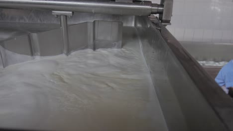 máquina de mezcla de leche para los ingredientes básicos de la fabricación de queso