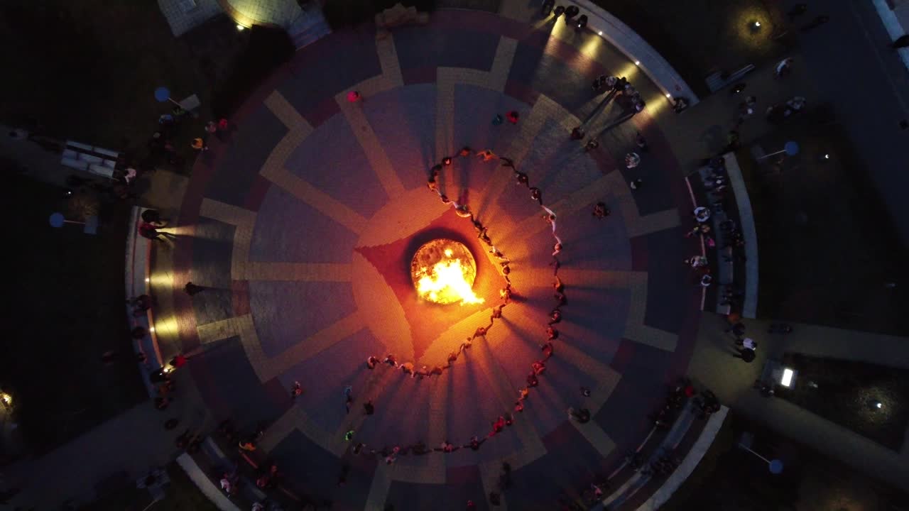 겨울 축제 기간 동안 불가리아 국립 춤