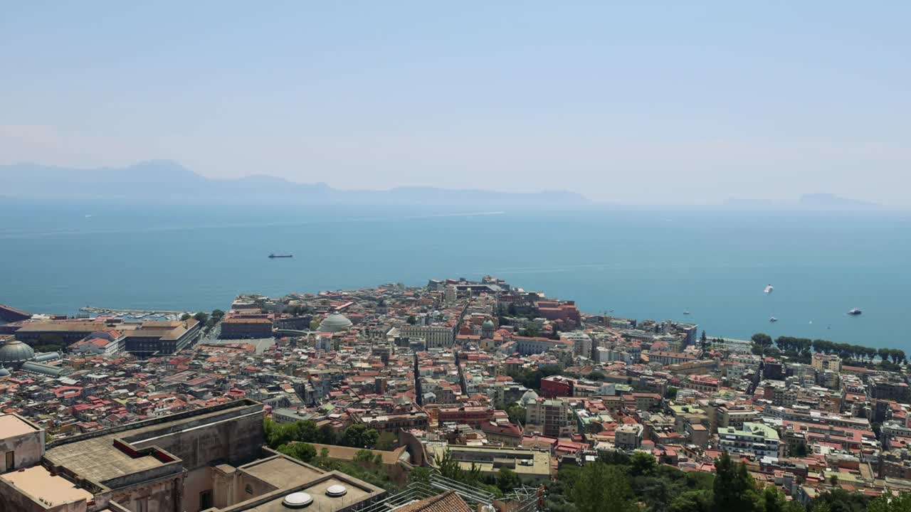 나폴리와 바다의 파노라마 뷰