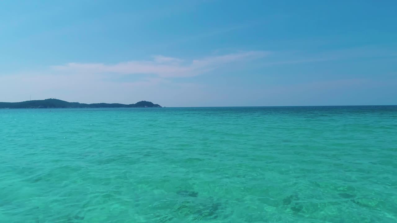 말레이시아 열대 페렌티안 섬의 아름다운 4k 항공