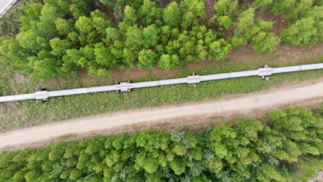 4K-Drohnenvideo-Der-Trans-Alaska-Pipeline-In-Fairbanks,-Ak-Während-Eines-Sonnigen-Sommertages-18