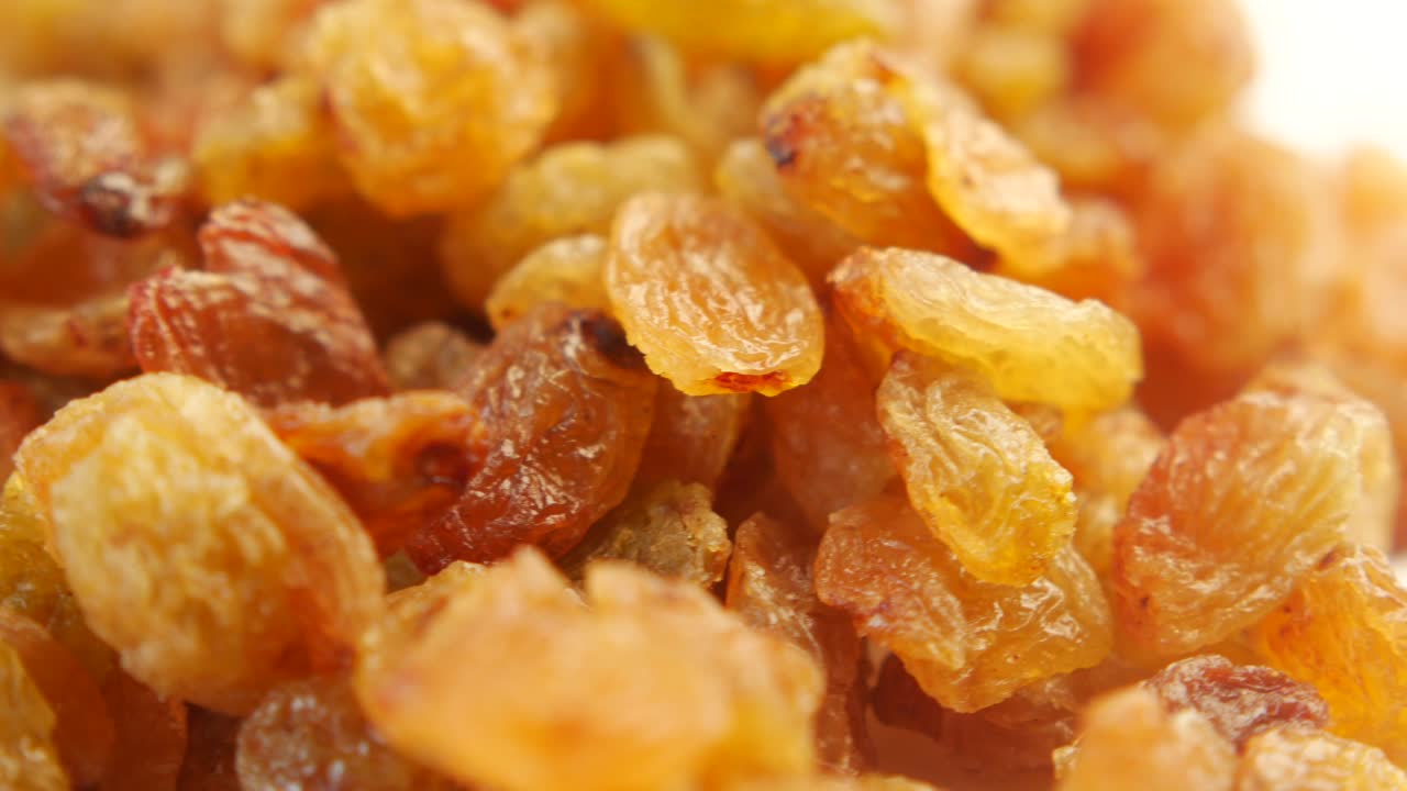 Golden Raisins