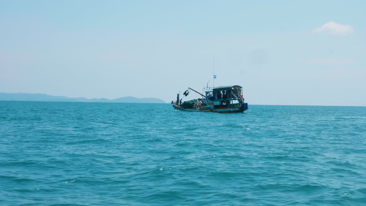 바다에서 시 보트