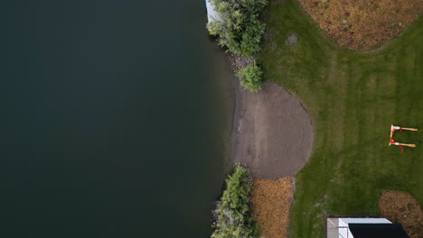 birds-eye-view-of-a-wedding-aisle-on-the-shore-of-the-snake-river-Idaho