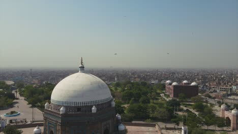 Aerial-view-of-the-Tomb-of-Hazrat-Shah-Rukn-e-Alam-in-Multan-City-in-Punjab,-Pakistan