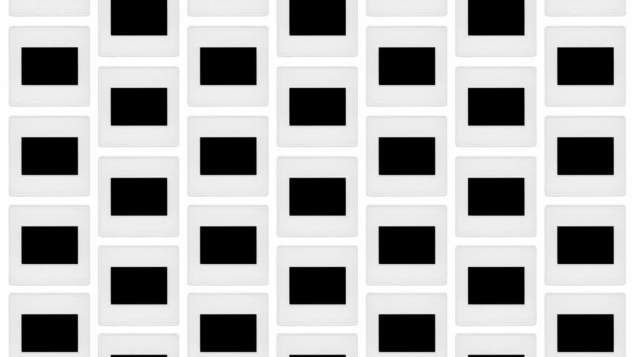 落下するスライド