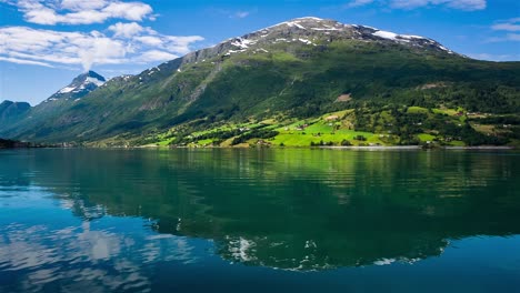 la hermosa naturaleza de noruega.