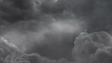 Lightning-bolt-and-thunderstorm-in-dark-sky