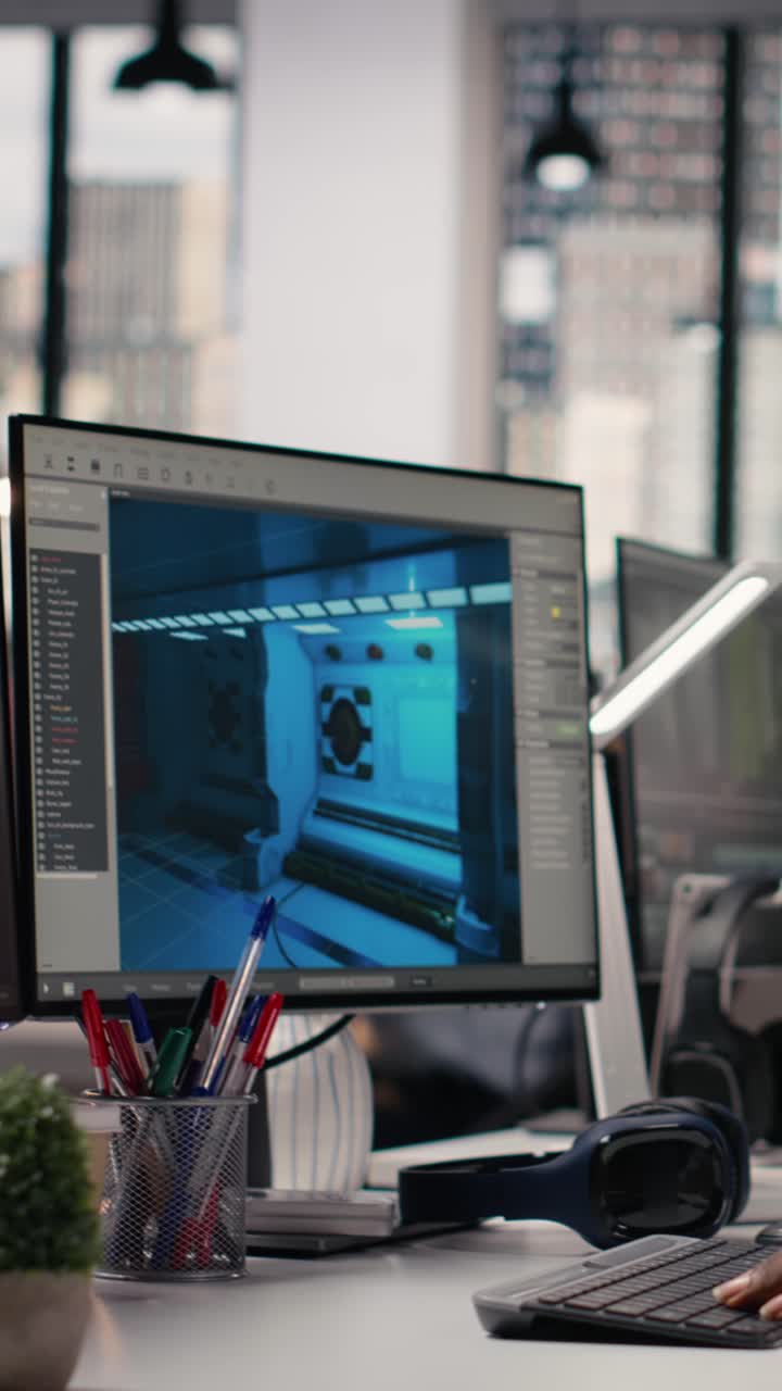 Video Verticale: Sviluppo di Videogiochi, Reti Neurali AI, Creazione di Videogiochi Spaziali