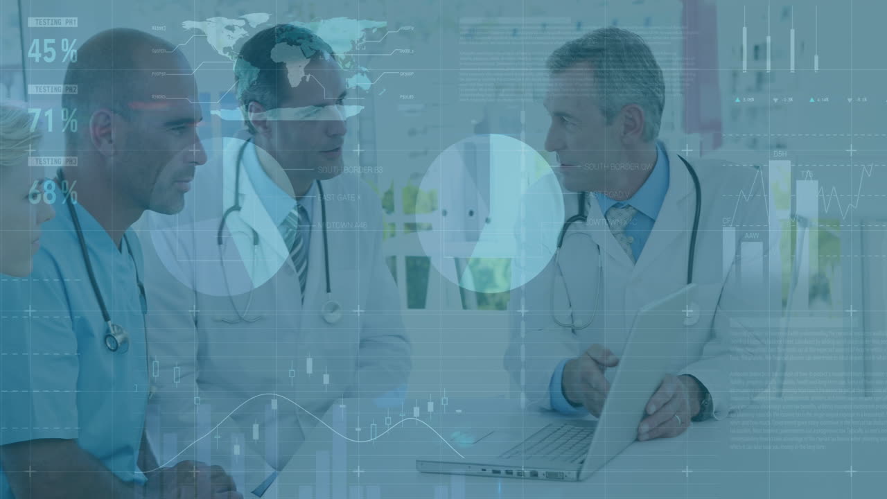 animación del procesamiento de datos en un grupo diverso de médicos