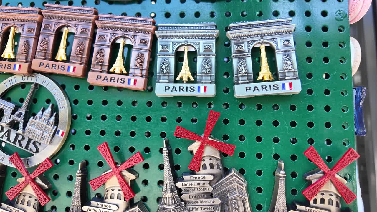 Paris France souvenir shop magnet gift Eiffel tower Parisian touristic landmark