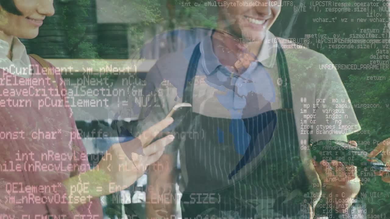 데이터 처리 및 그녀의 신용 카드를 사용하여 결제를하는 백인 여성에 대한 회전 지구