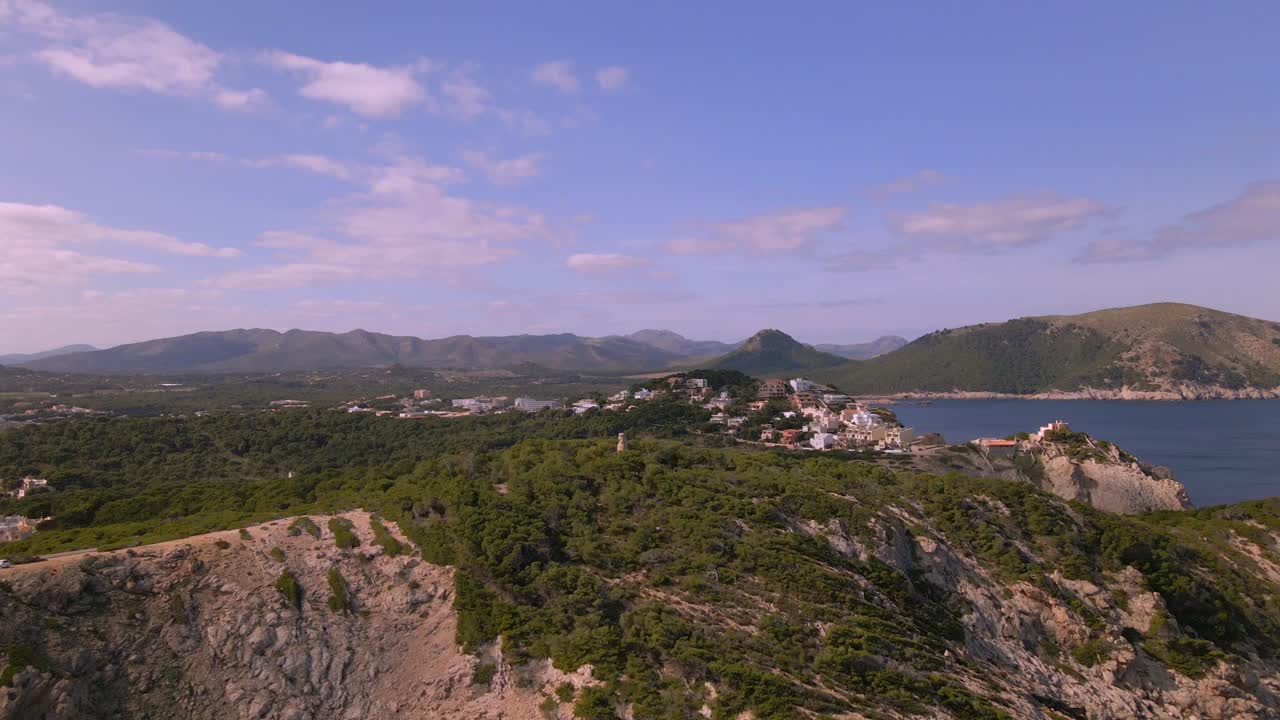 Discover the breathtaking views of Cala Rajada and Cala Gat in Mallorca. Experience the serene coastline, rugged cliffs, and lush greenery that define this picturesque region.