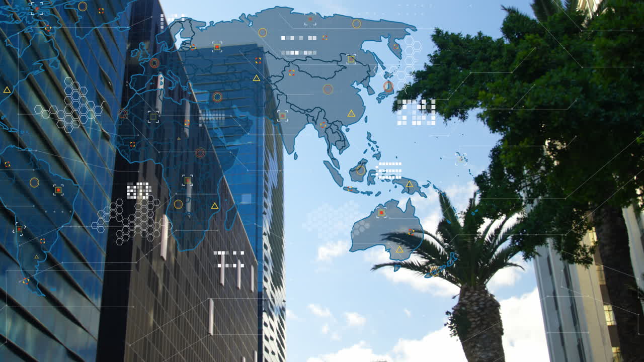 하늘을 배경으로 현대 건물 위의 지도와 회로판 패턴의 애니메이션