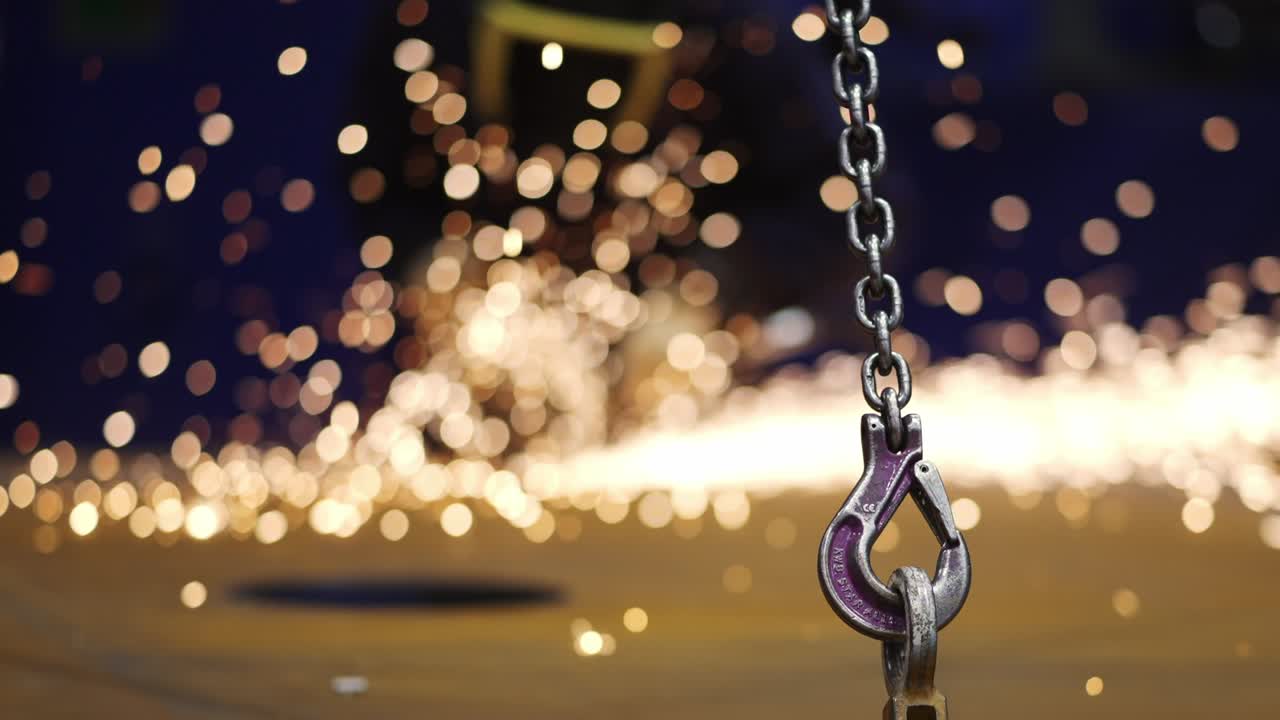 muchas chispas desenfocadas volando alrededor