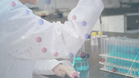 실험실에서 일하는 남성 과학자의 중간 섹션에서 회전하는 dna 구조의 애니메이션