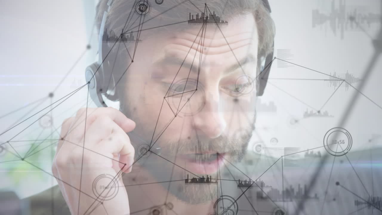 animación de la red de conexiones a través de un hombre de negocios con auriculares de teléfono