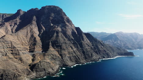 fantastic aerial view in traveling out to roque faneque on the way to the city of la aldea and seeing the great mountains and the ocean