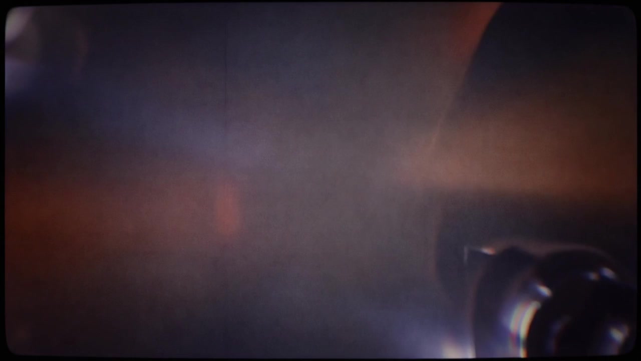 Vintage filmtextuur met glitch-effecten en lichtlekken