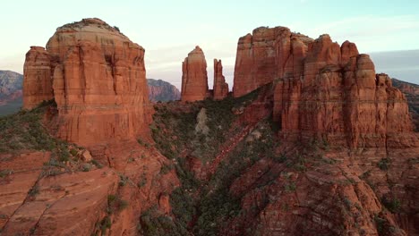 Aerial-drone-view-flying-right-showing-Cathedral-Rock-at-sunset-in-Sedona-Arizona