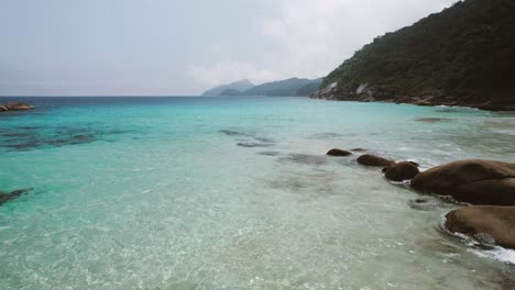 Big-island-Ilha-Grande-tropical-beach-Angra-dos-Reis,-Rio-de-Janeiro,-Brazil