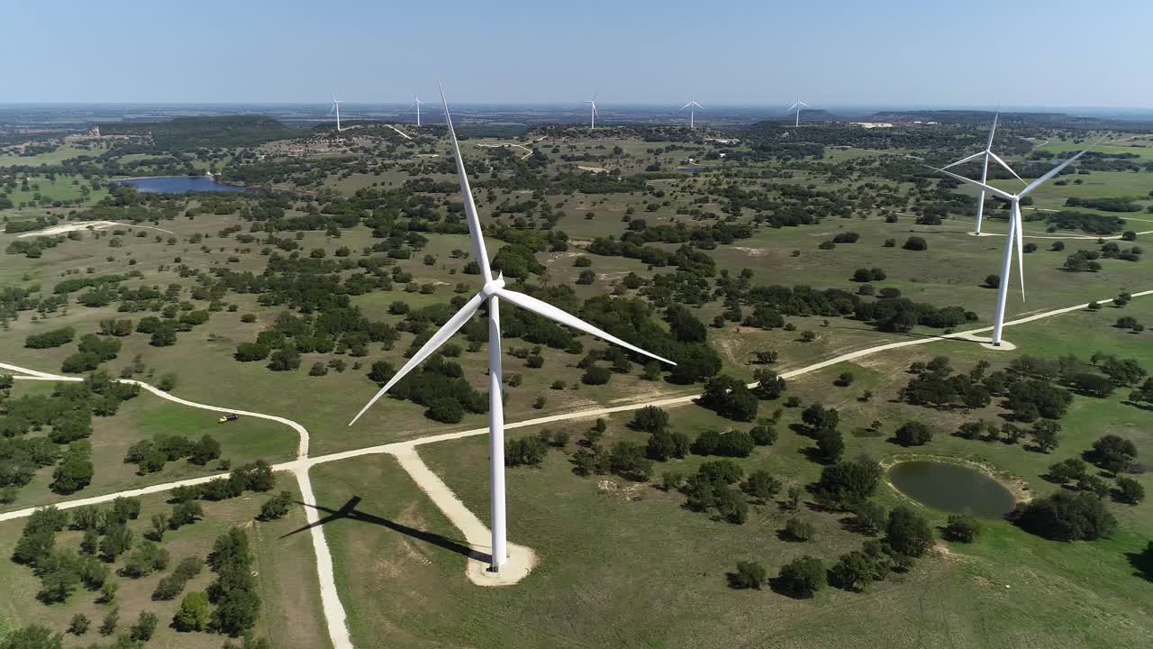 video aereo de aerogeneradores cerca de comanche texas