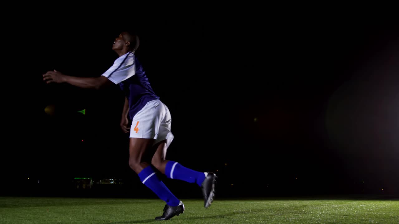 Soccer player kicking the ball 4k