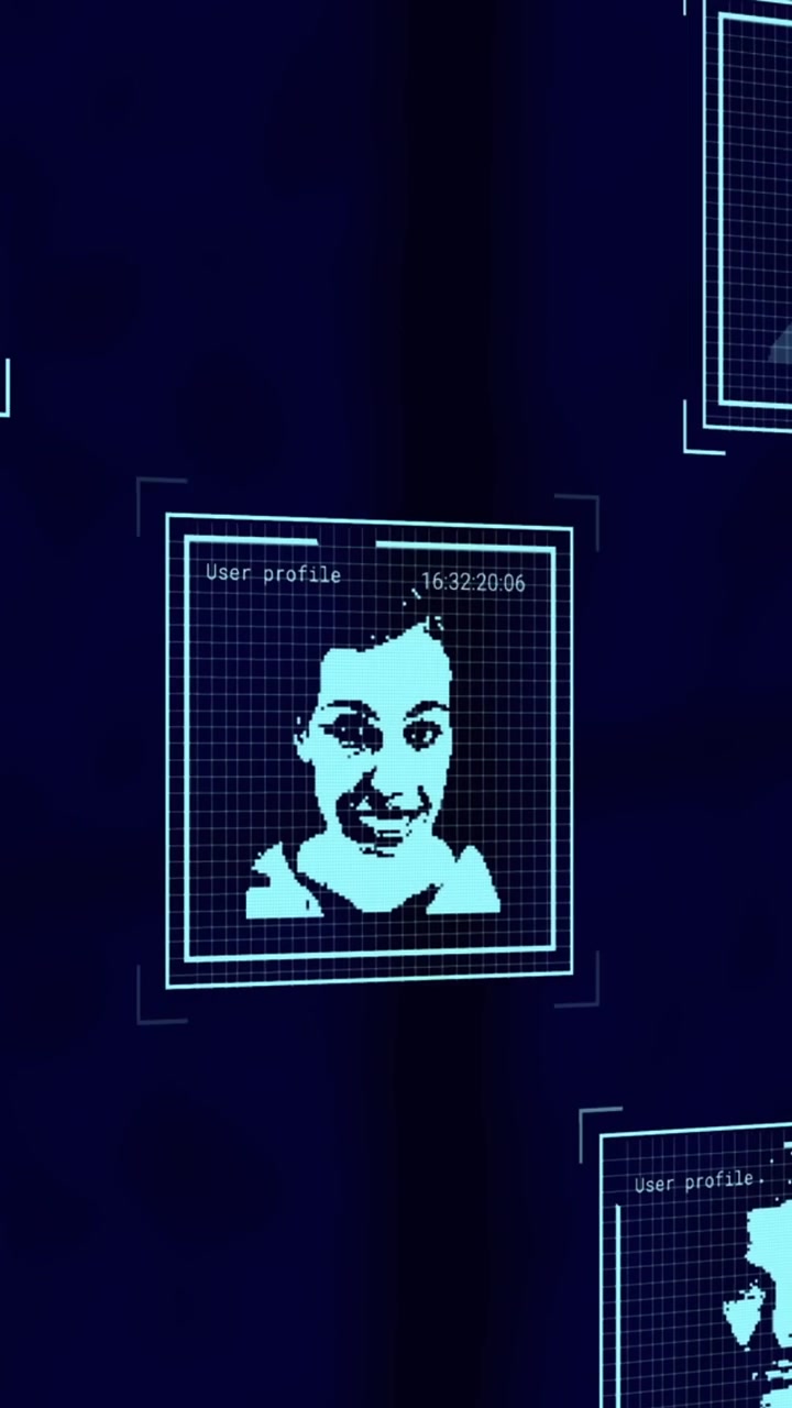 Animazione di elaborazione dati con ritratti di persone su forme su sfondo nero.