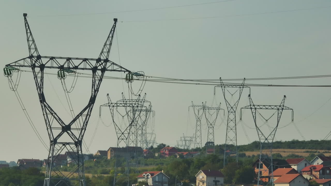 전력 라인 및 시골 풍경