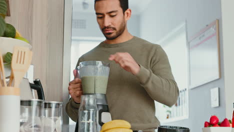 salud, energía y un batido de desayuno con el hombre