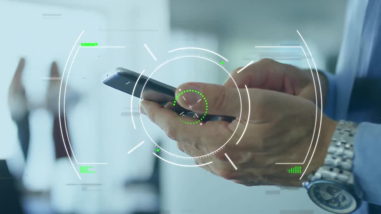 animación de escaneo sobre hombres caucásicos usando un teléfono inteligente.