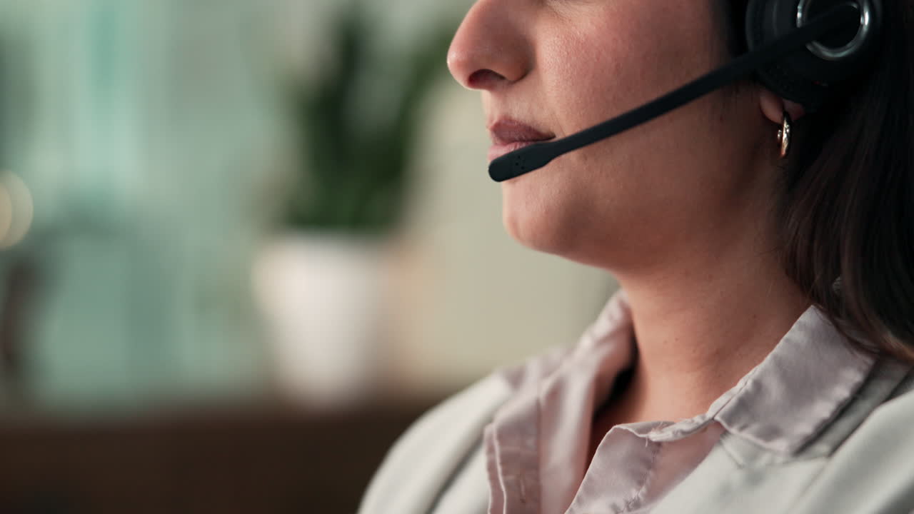 Kundeservicerepresentant med headset
