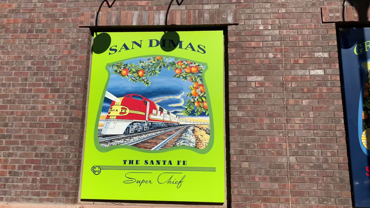 산 디마스 캘리포니아 산타페 기차 벽화 4k 비디오