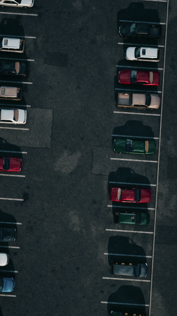 비어 있는 주차장 의 공중 사진