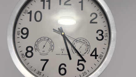 clock time fast forward then stops to normal speed