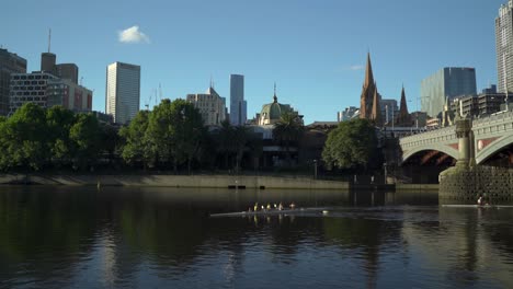 People-rowing-on-the-Yarra-river
