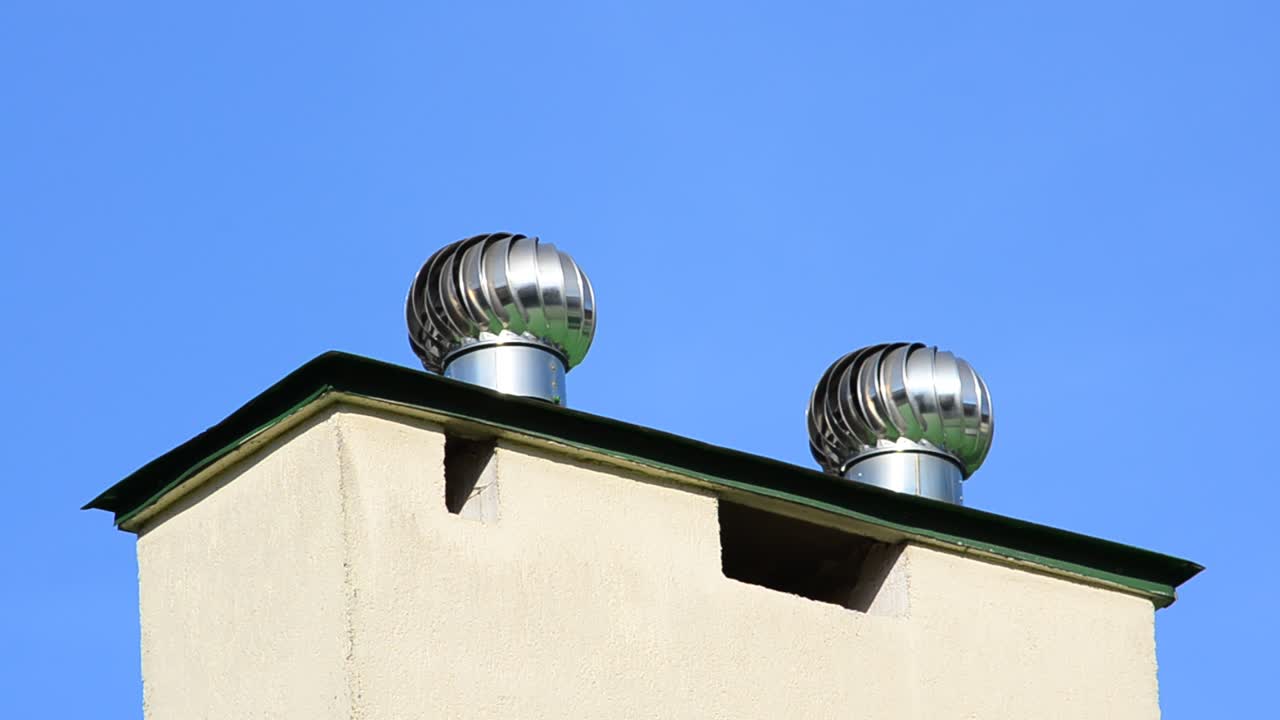 Ventilasjonsturbodeflektor. Hette (pipe)