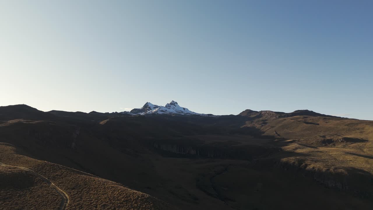Drone view of Carihuairazo, a volcano in the Ecuadorian Andes