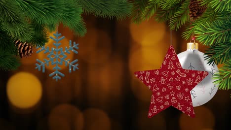 los adornos de navidad y los pinos se balancean en un fondo bokeh en bucle