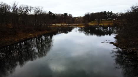 Tracking-along-Ruddiman-lagoon-in-early-winter-weather