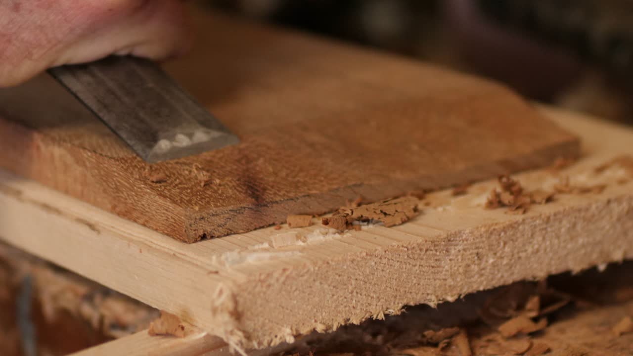 Precision Chisel Carving, Creating a Scarf Joint in Iroko, Close Up