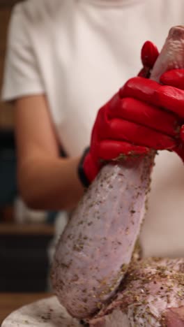 preparing a seasoned turkey leg