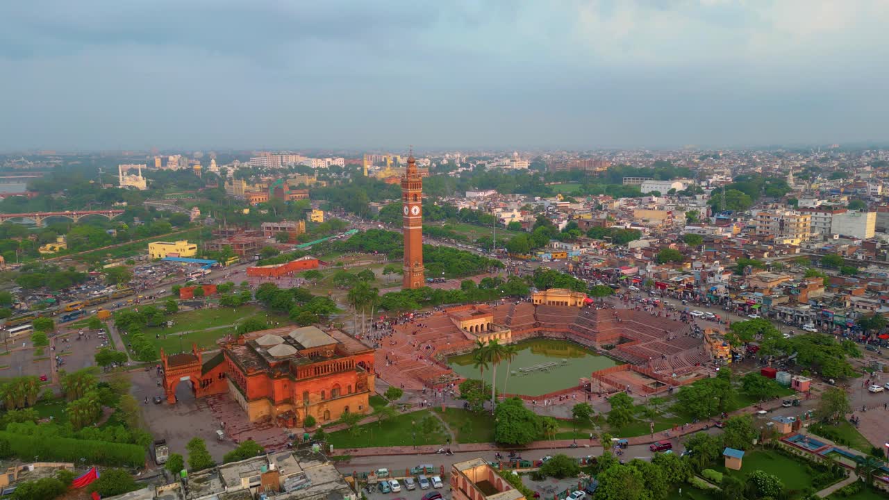 torre del reloj de husainabad y bada imambara india arquitectura vista desde un avión no tripulado
