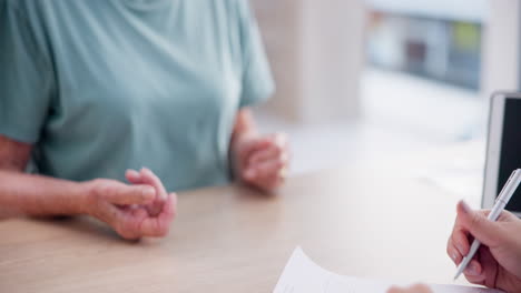 Doctor,-hands-and-writing-consultation