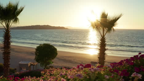 Golden-Sunset-View-From-Tongoy-Beach-Overlooking-Pacific-Ocean