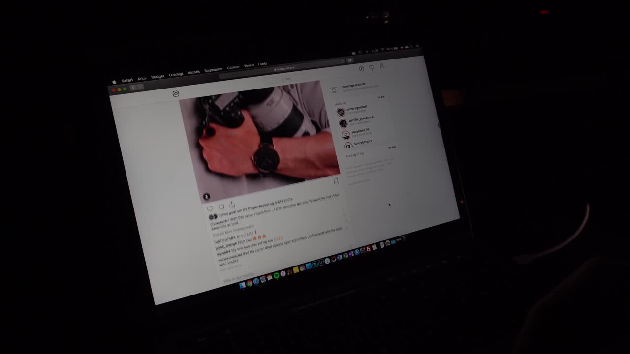 Scrolling trough Instagram on in Safari on a MacBook.