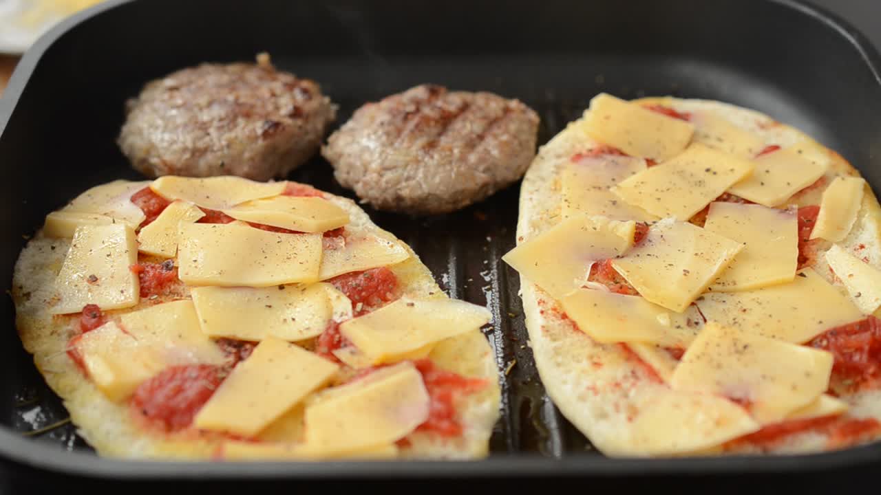 Padella, prepariamo un panino