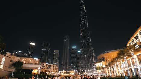 burj khalifa and fountain in dubai