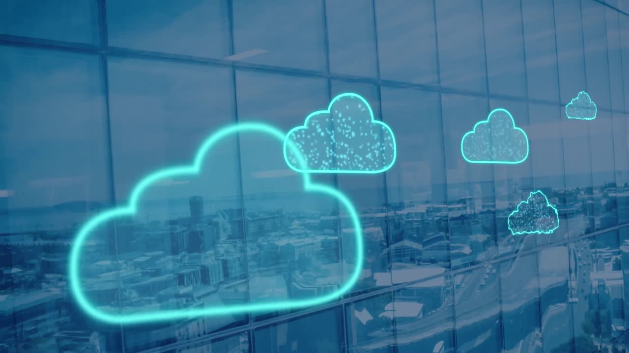 animazione di nuvole digitali che volano sopra il paesaggio urbano